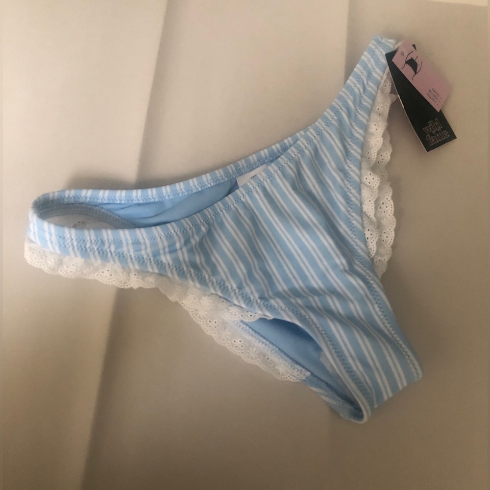 Wild Fable Low Rise High Leg‎ Cheeky Bikini Bottom Womens Small NWT